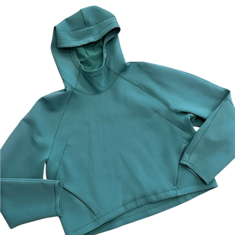 Lululemon Size 10 Cropped Scuba Hoodie, Teal, Relaxed Fit!